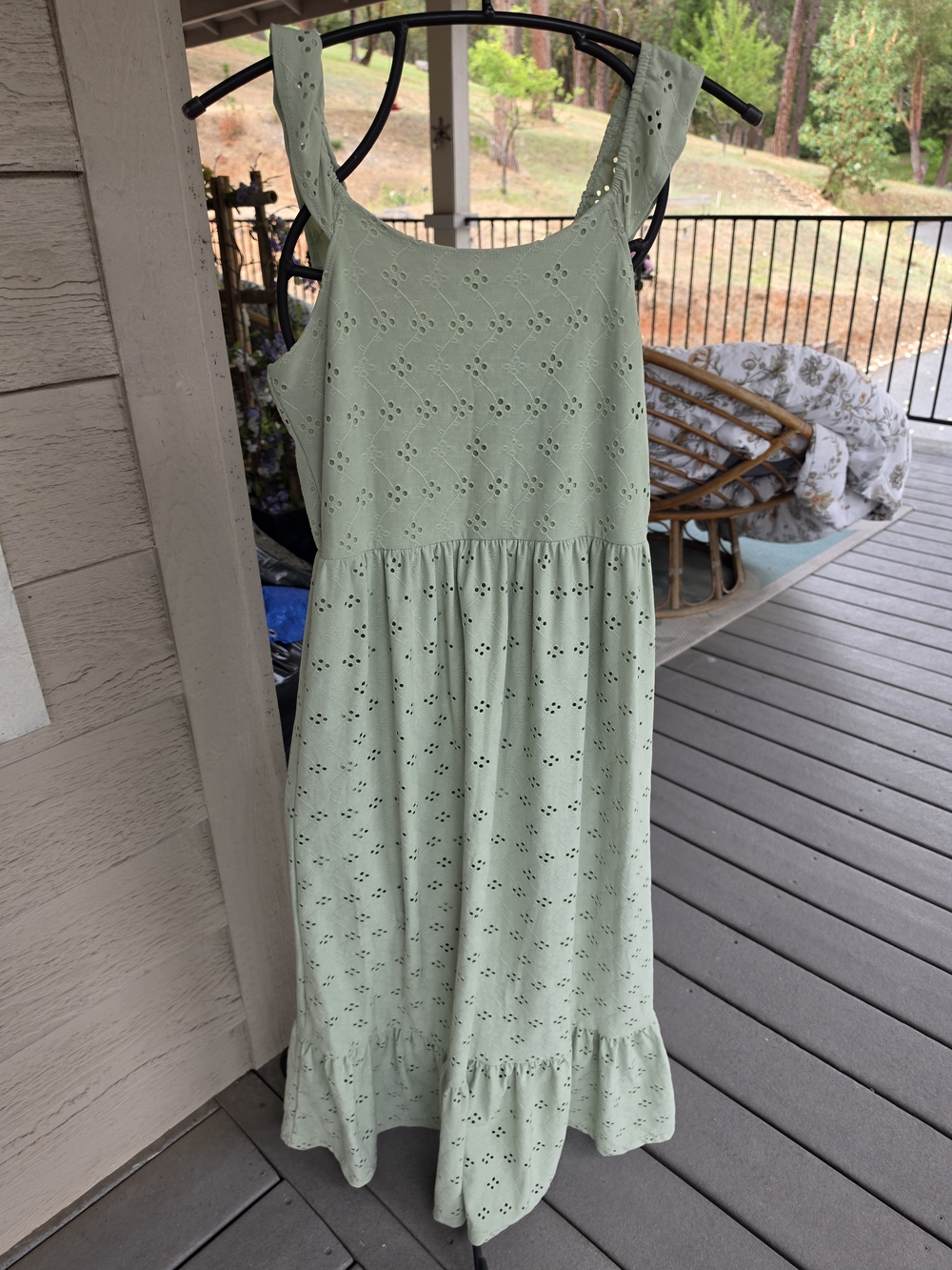 Sleeveless Mint Eyelet Midi Dress - Classic Summer Style
